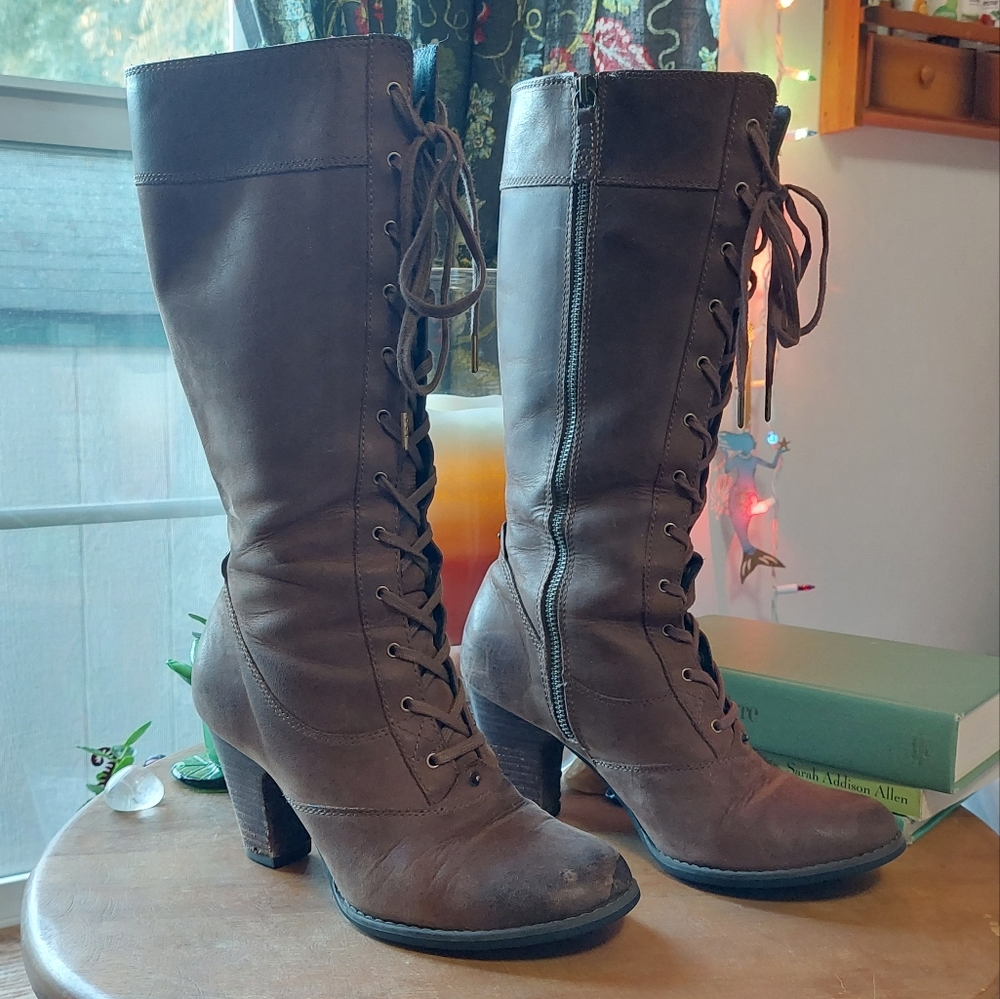Indigo by Clarks laceup boots high heels 7.5 brown granny